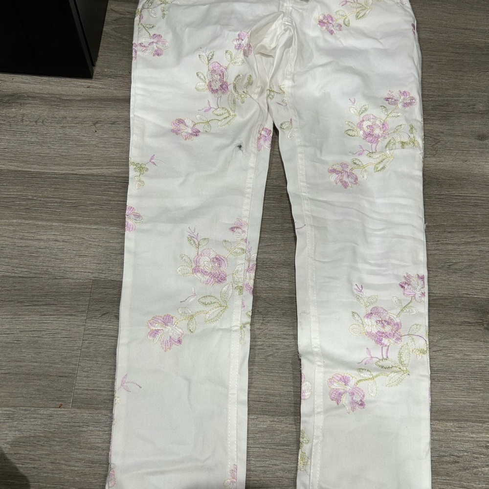 Floral Embroidered White Jeans
